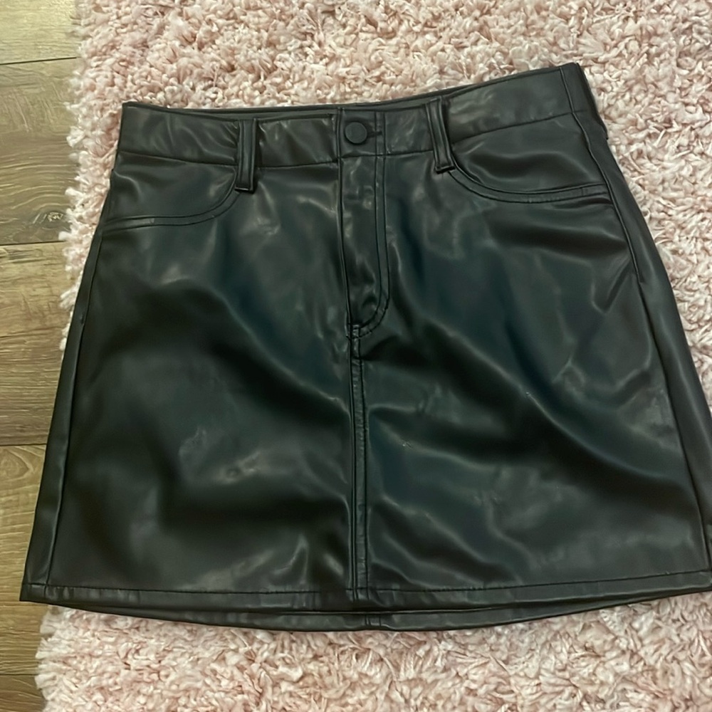 Excellent condition. Girls leather skirt
